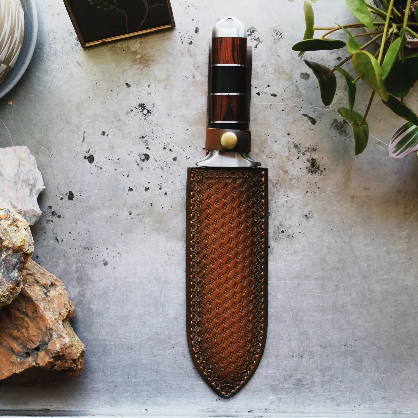 Hori Hori Garden Tool - Heart of the Home LV