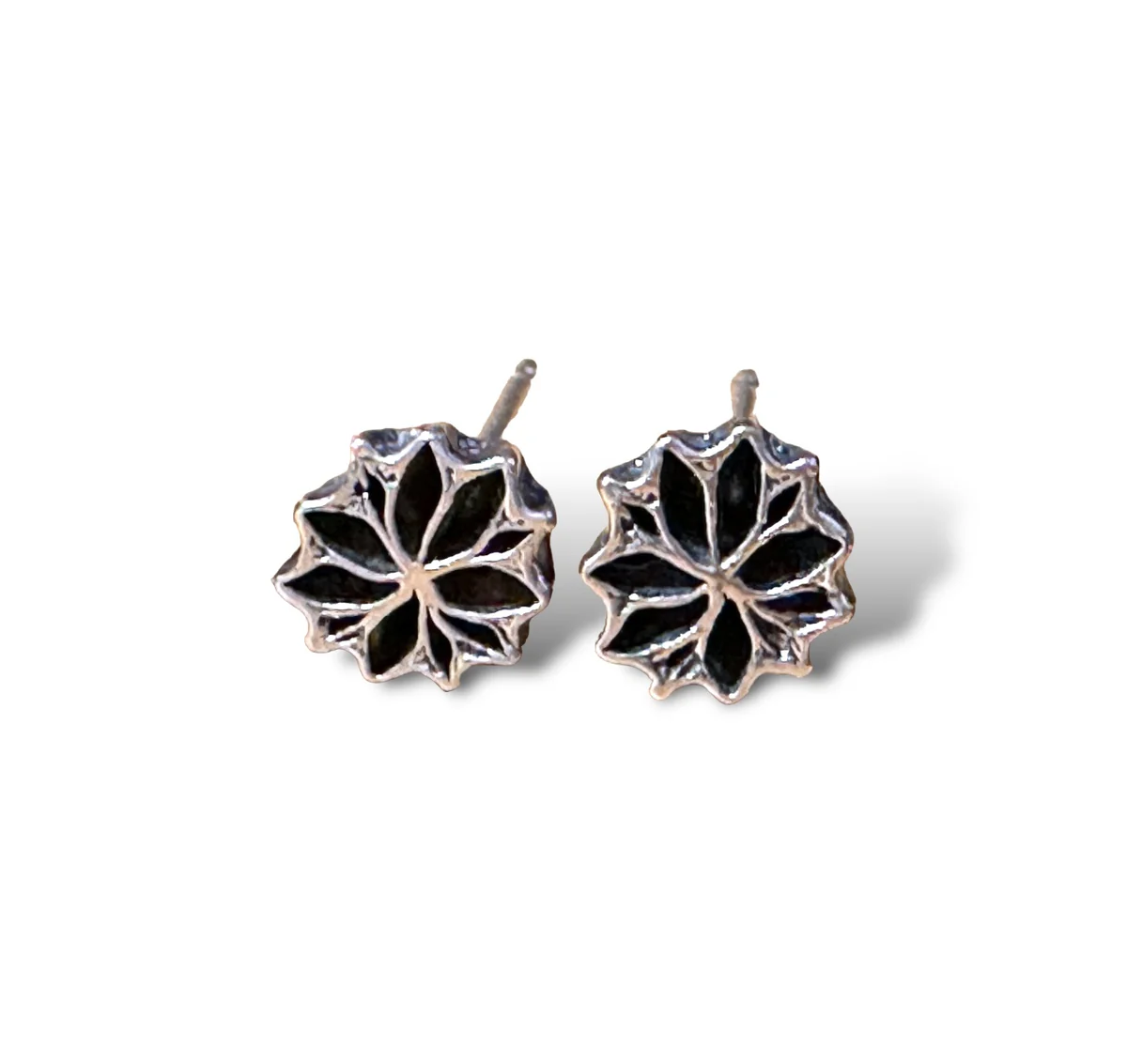 Umbrella Pod Flower Earrings in Patina Silver - Heart of the Home Inc
