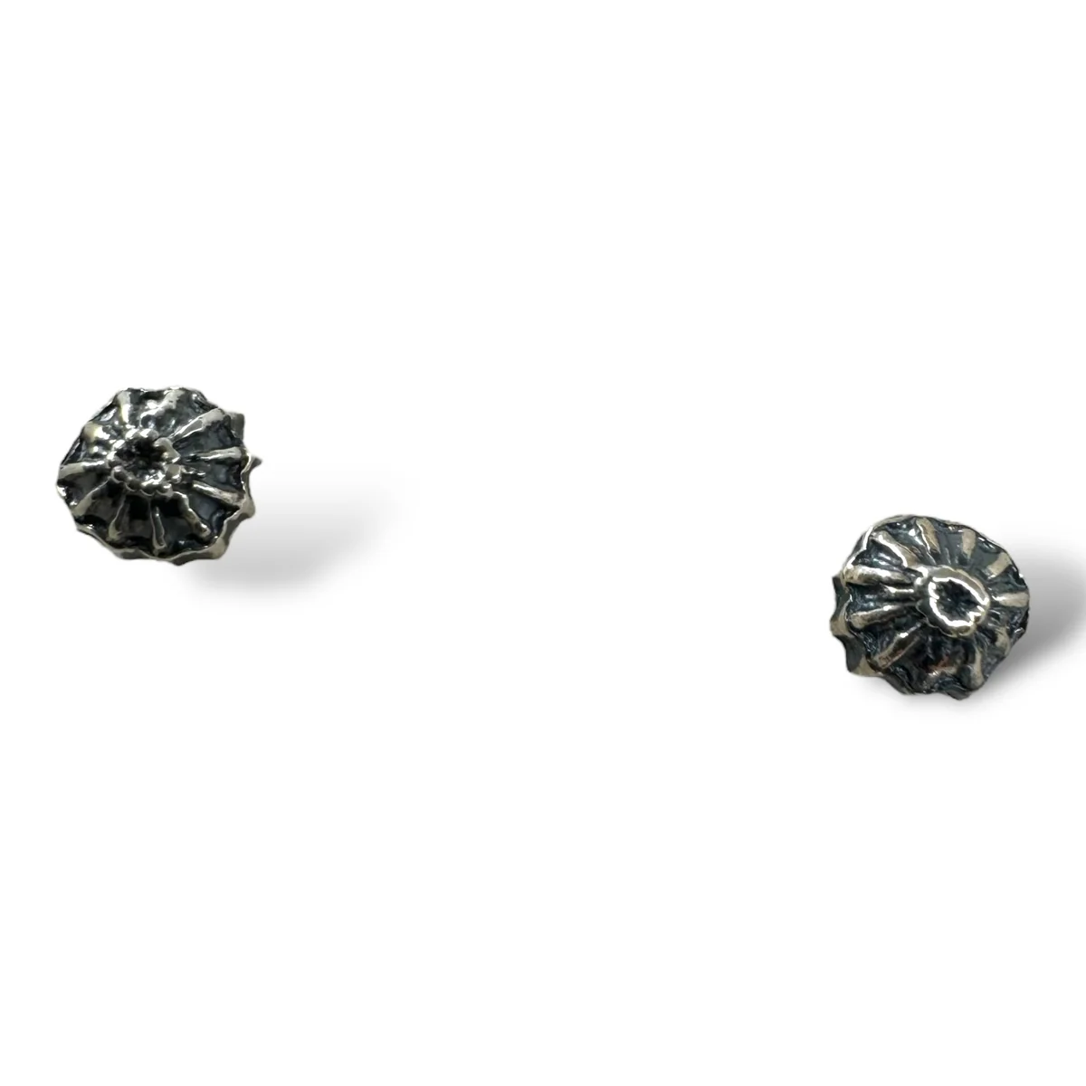 Umbrella Pod Stud Earrings in Patina Silver - Heart of the Home Inc