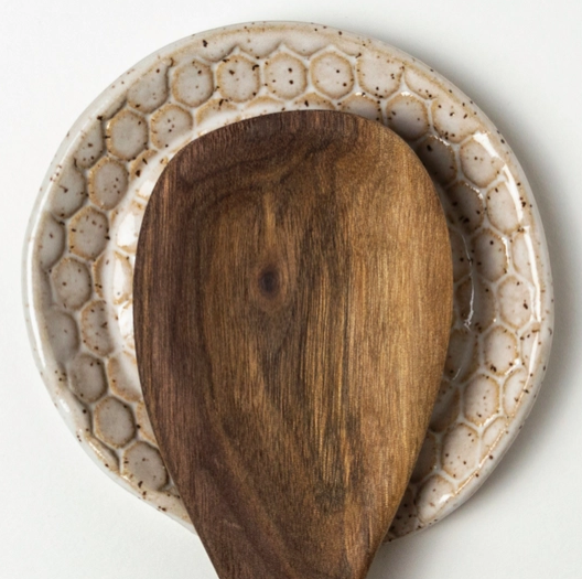 Honey Bee Pattern Spoon Rest - Heart of the Home Inc