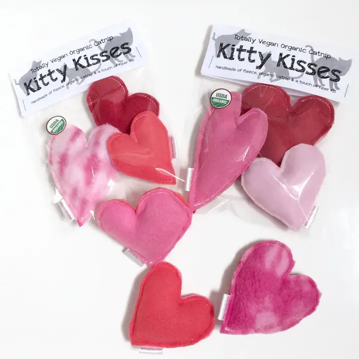 Kitty Kisses Little Hearts Cat Toys - Heart of the Home Inc