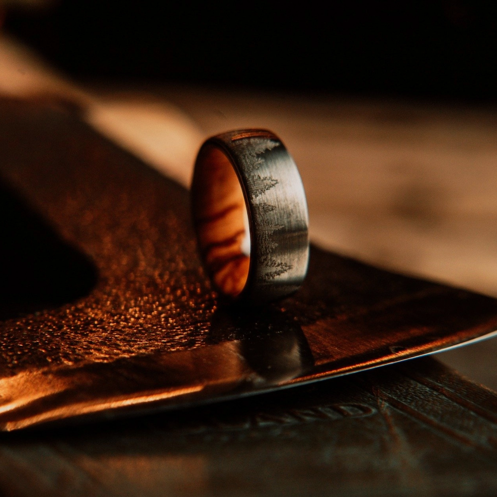 The "Outdoorsman" Ring (size 11) - Heart of the Home Inc