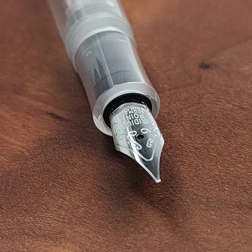 CC Pens CLARION DEMONSTRATOR FTN PEN RED RIVER BURL