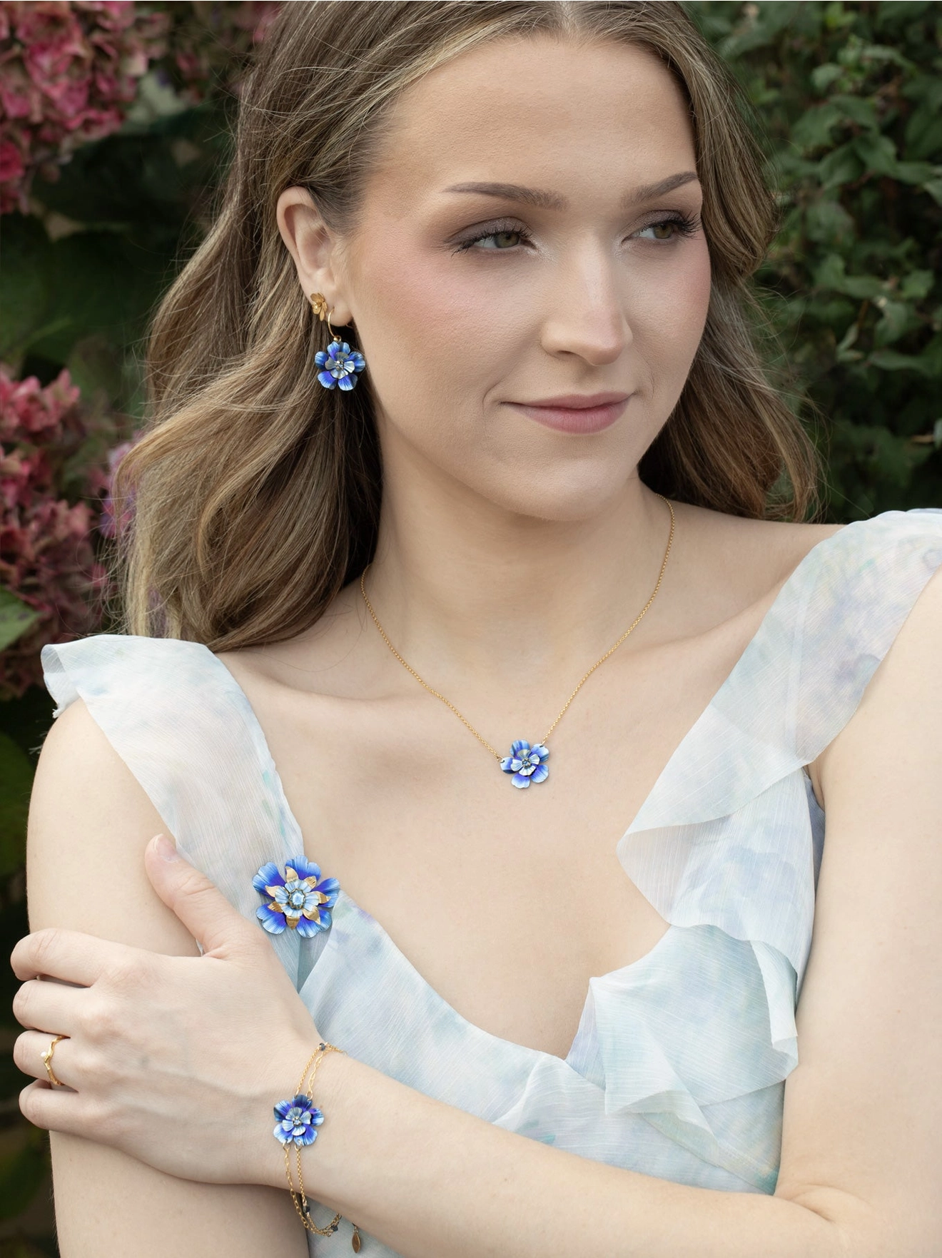 Blissful Bloom Brooch in Bonnie Blue - Heart of the Home Inc