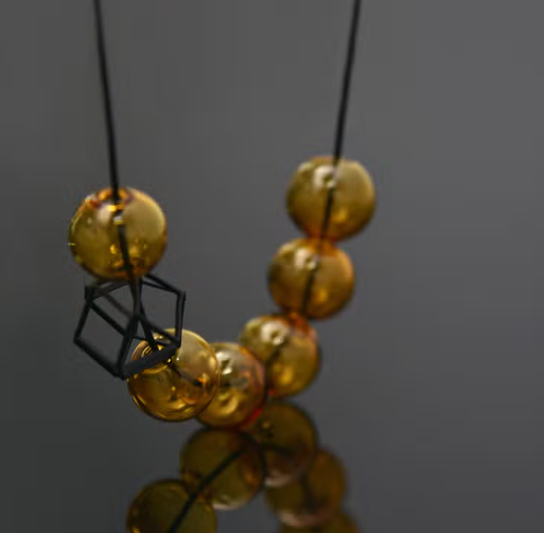 Hex Hex Necklace in Amber and Black - Heart of the Home Inc