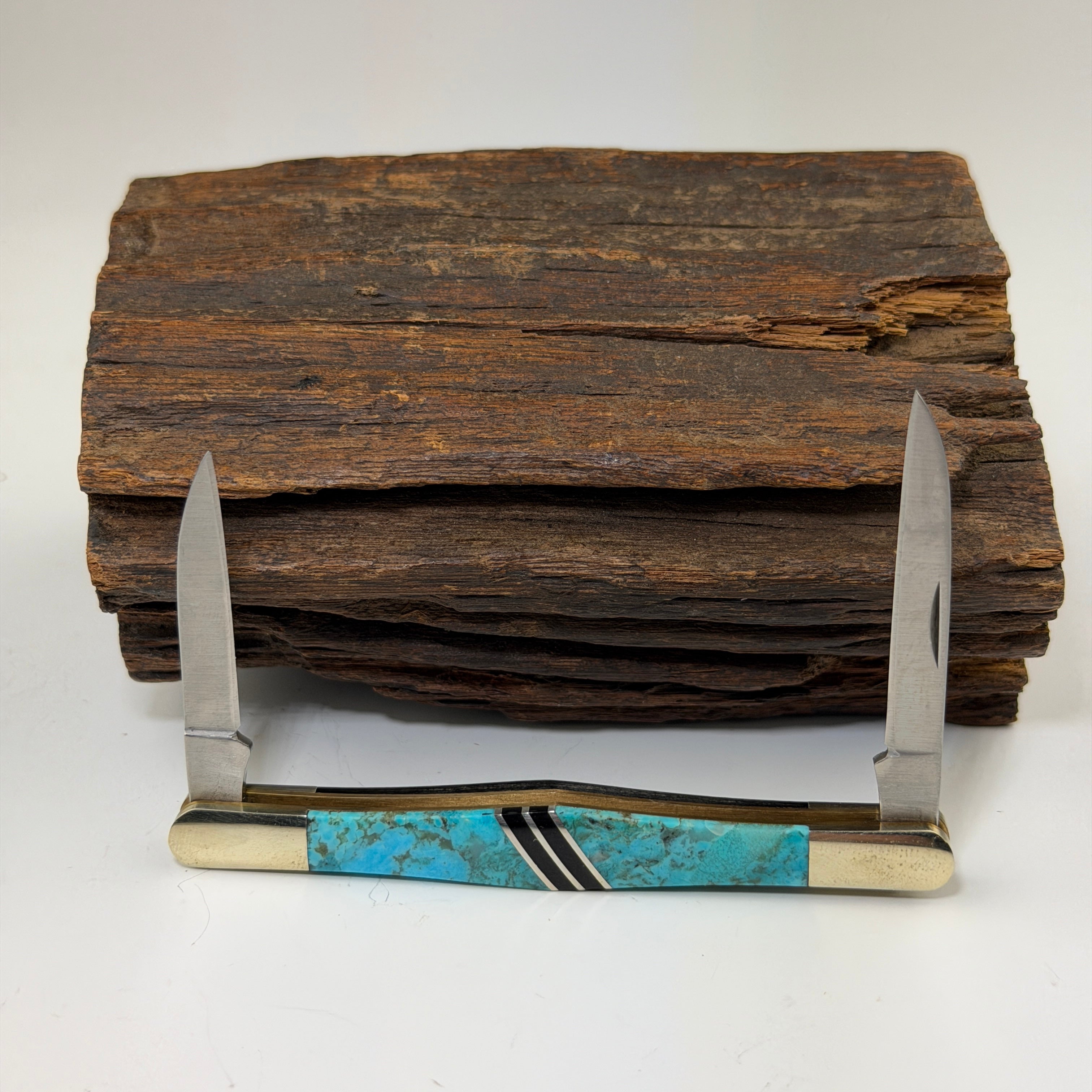 Turquoise & Jet Tuxedo Knife - Discounted, As-Is - Heart of the Home Inc