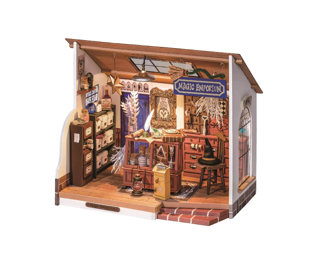 Kiki's Magic Emporium Dollhouse Kit - Heart of the Home LV
