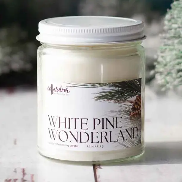 White Pine Wonderland 7.5oz Jar Candle - Heart of the Home Inc