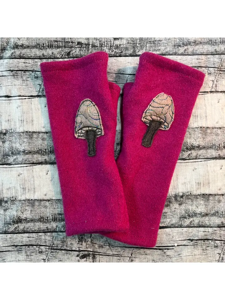 Fuchsia With Mushroom Fingerless Cashmere Gloves - Heart of the Home LV