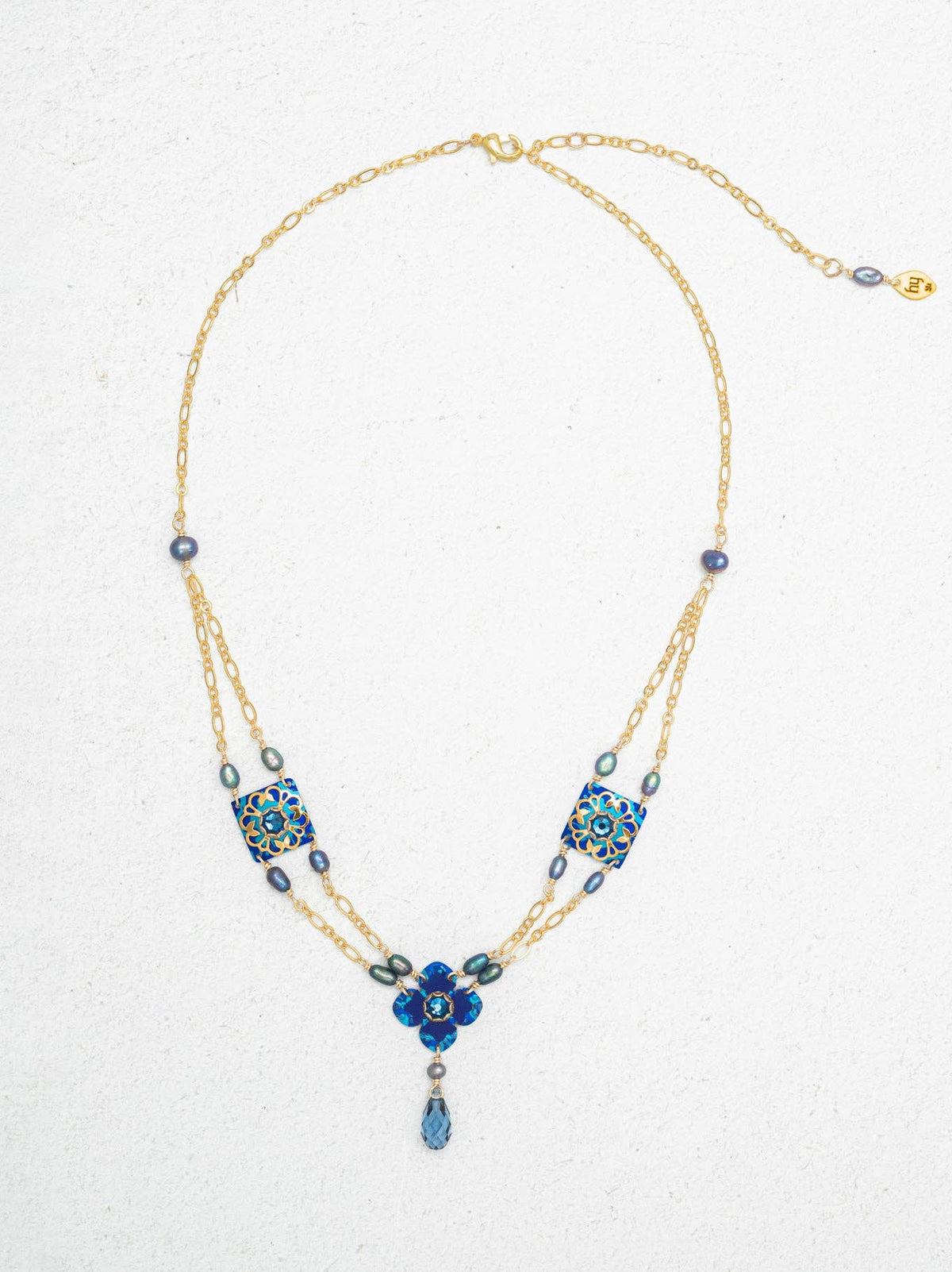 Octavia Necklace - Heart of the Home Inc