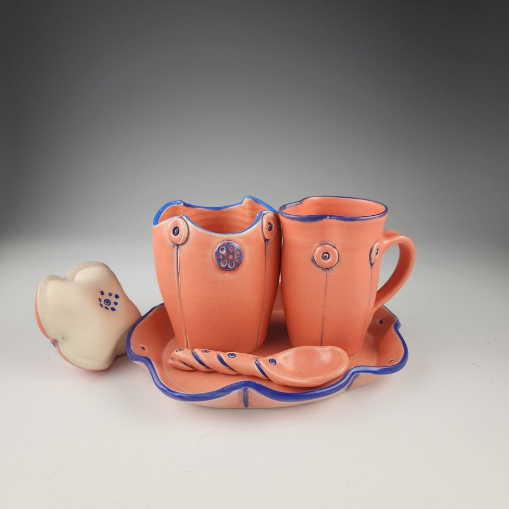 Button Creamer and Sugar Set with Spoon and Ceramic Tray in Flamingo - Heart of the Home PA