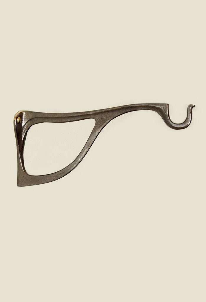 10" Wall Bracket with Screws - Heart of the Home PA