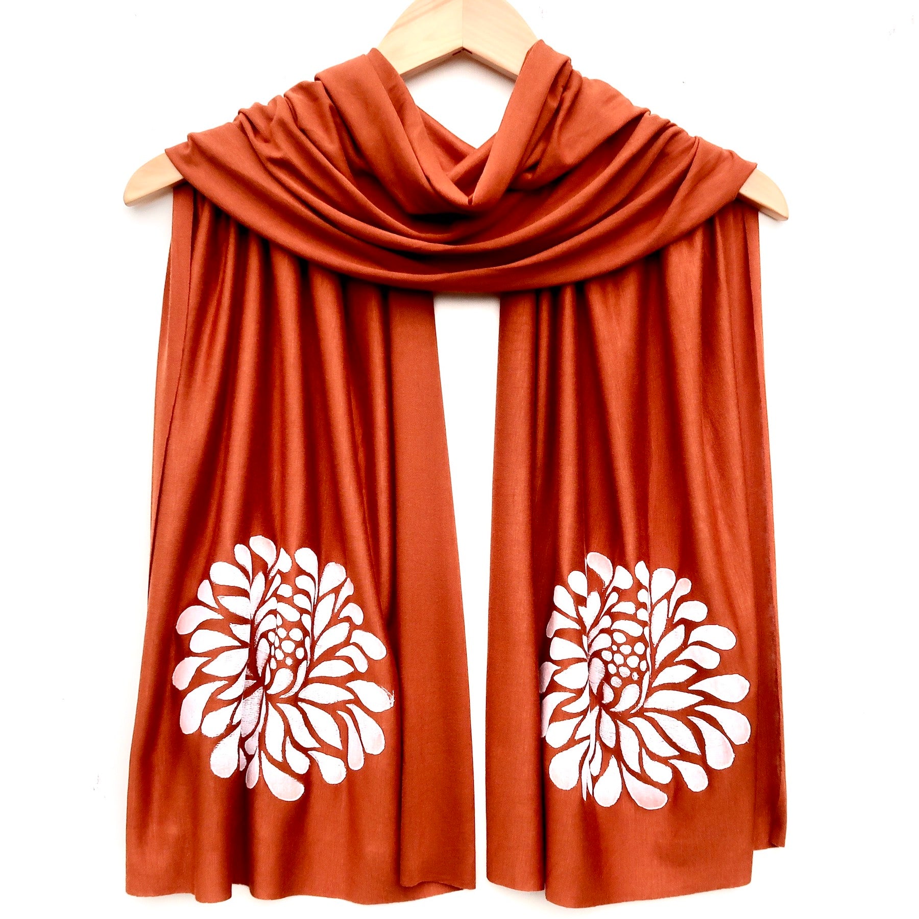 Chrysanthemum Scarf in Rust - Heart of the Home PA