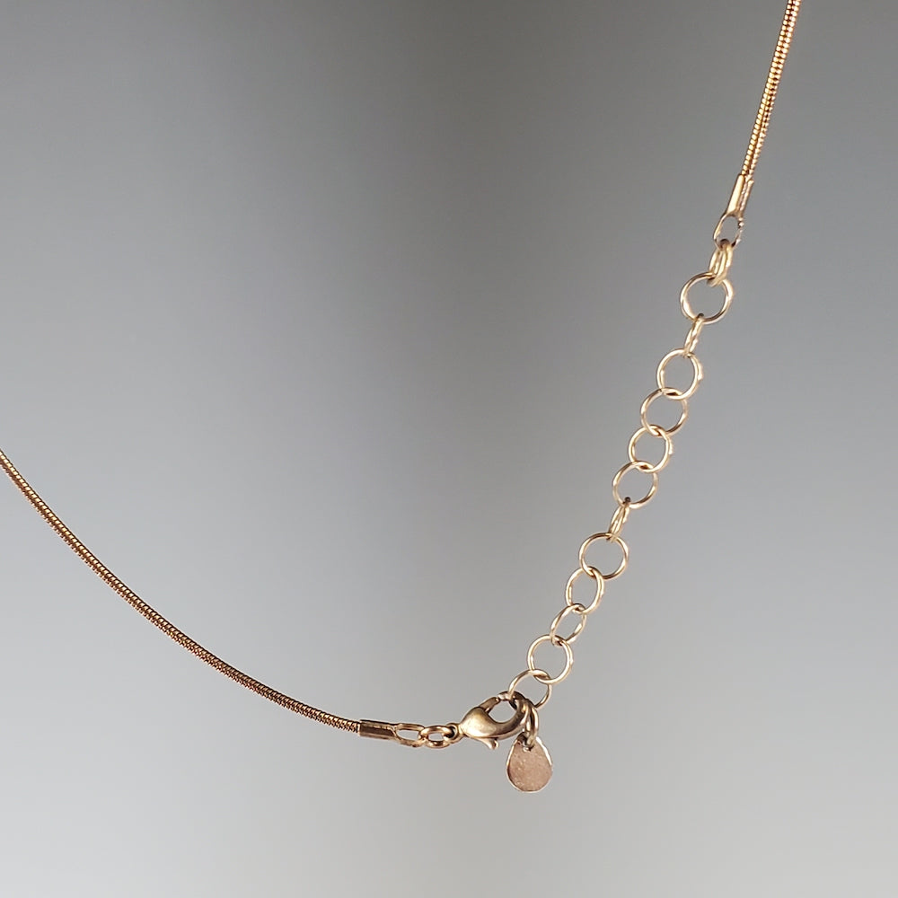 Pea Pod Three Pearl Pendant Necklace - Heart of the Home PA