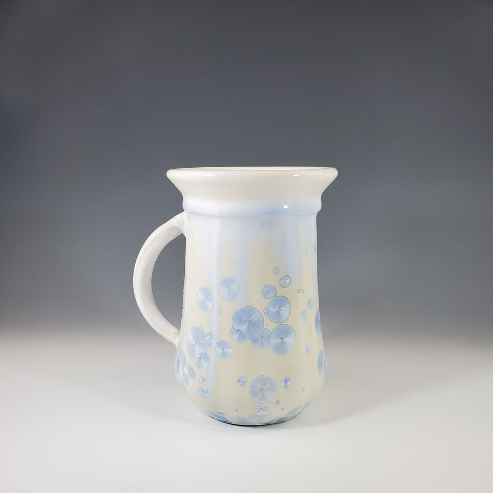 Mug in Ivory White with Blue Glaze - Heart of the Home PA