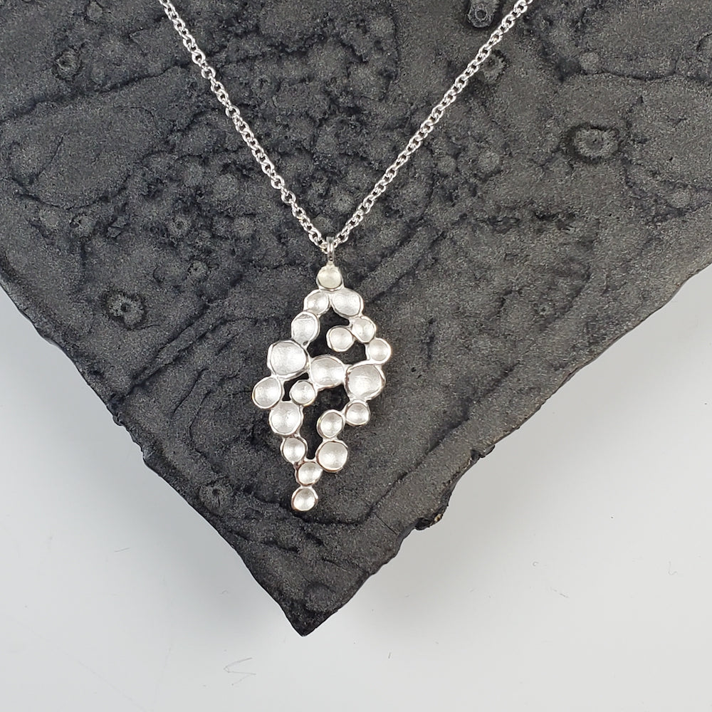 Champagne Marquise Pendant - Heart of the Home PA