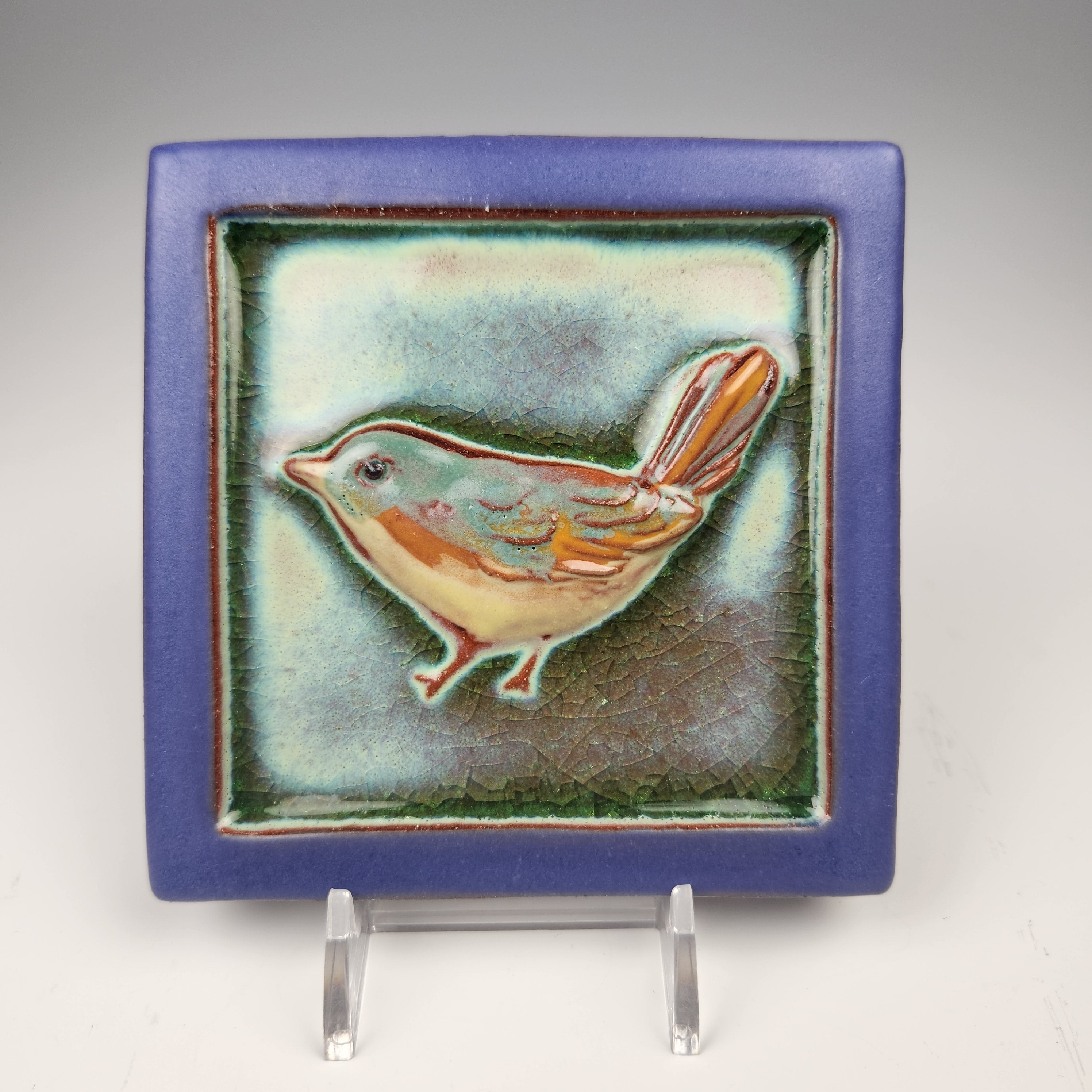 Small Wren Tile with Dark Blue Edge - Heart of the Home PA