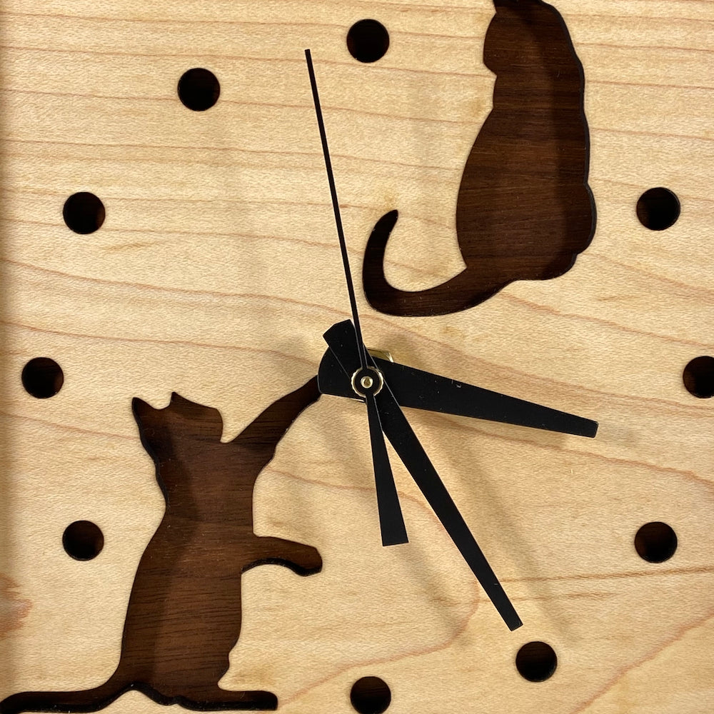 Box Clock - Cats at Play - Heart of the Home PA