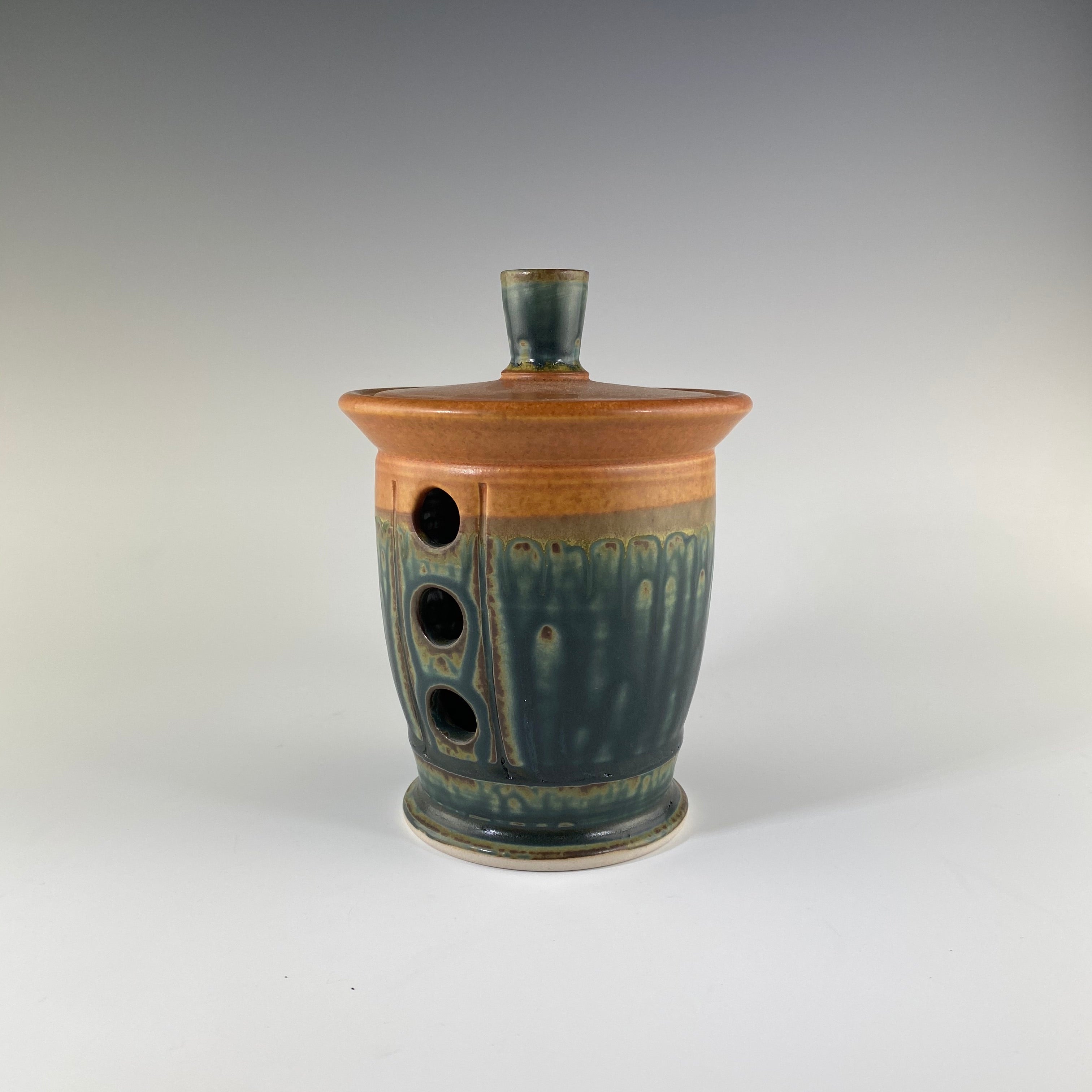 Garlic Keeper - Heart of the Home PA