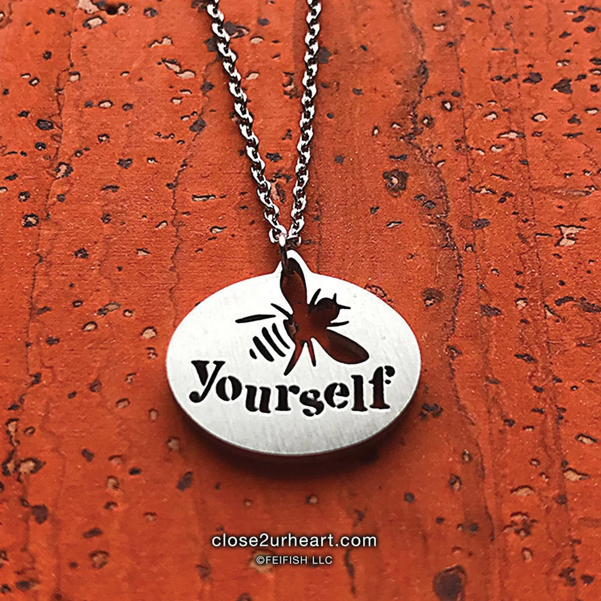 Bee Yourself Necklace - Heart of the Home PA