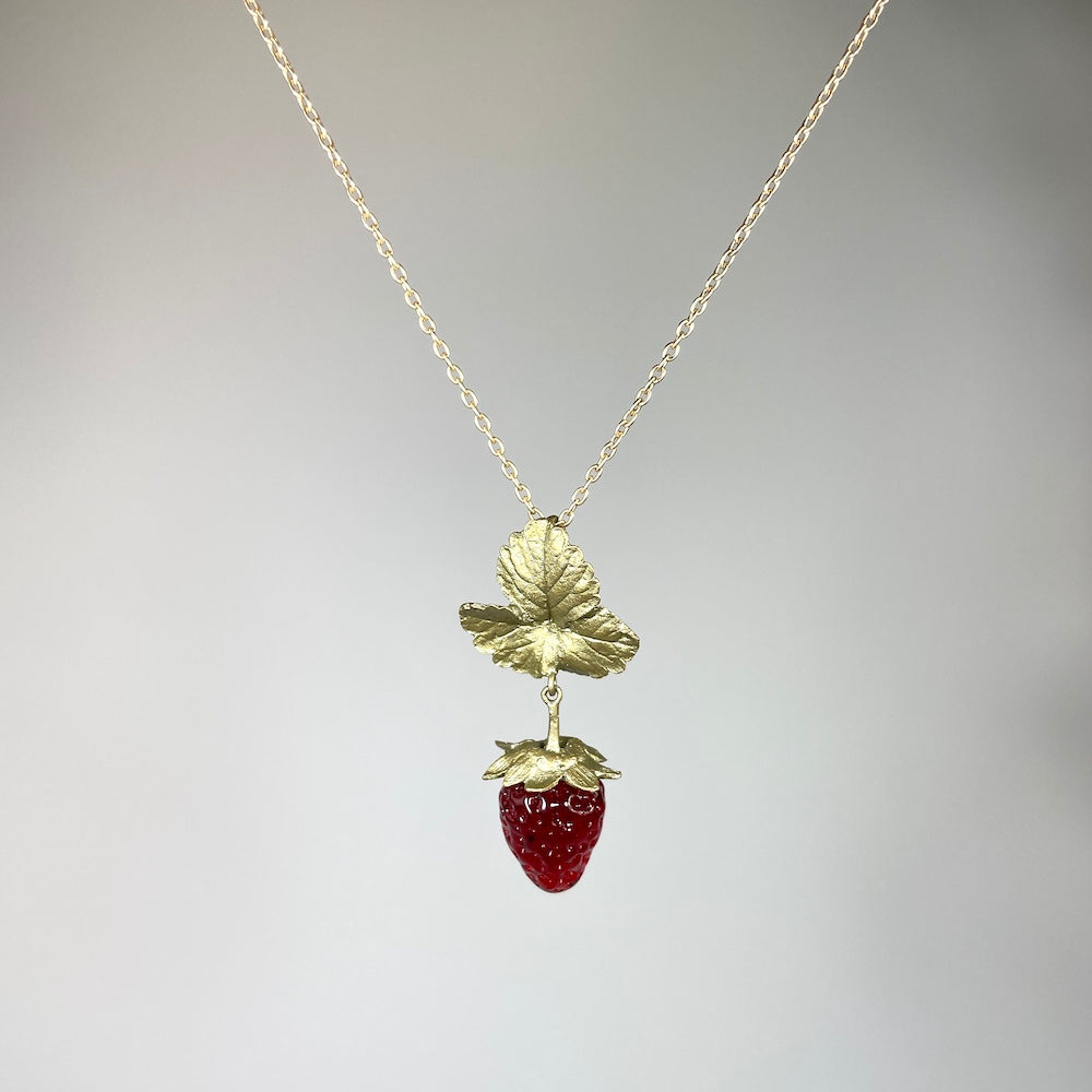 Strawberry Large Pendant - Heart of the Home PA