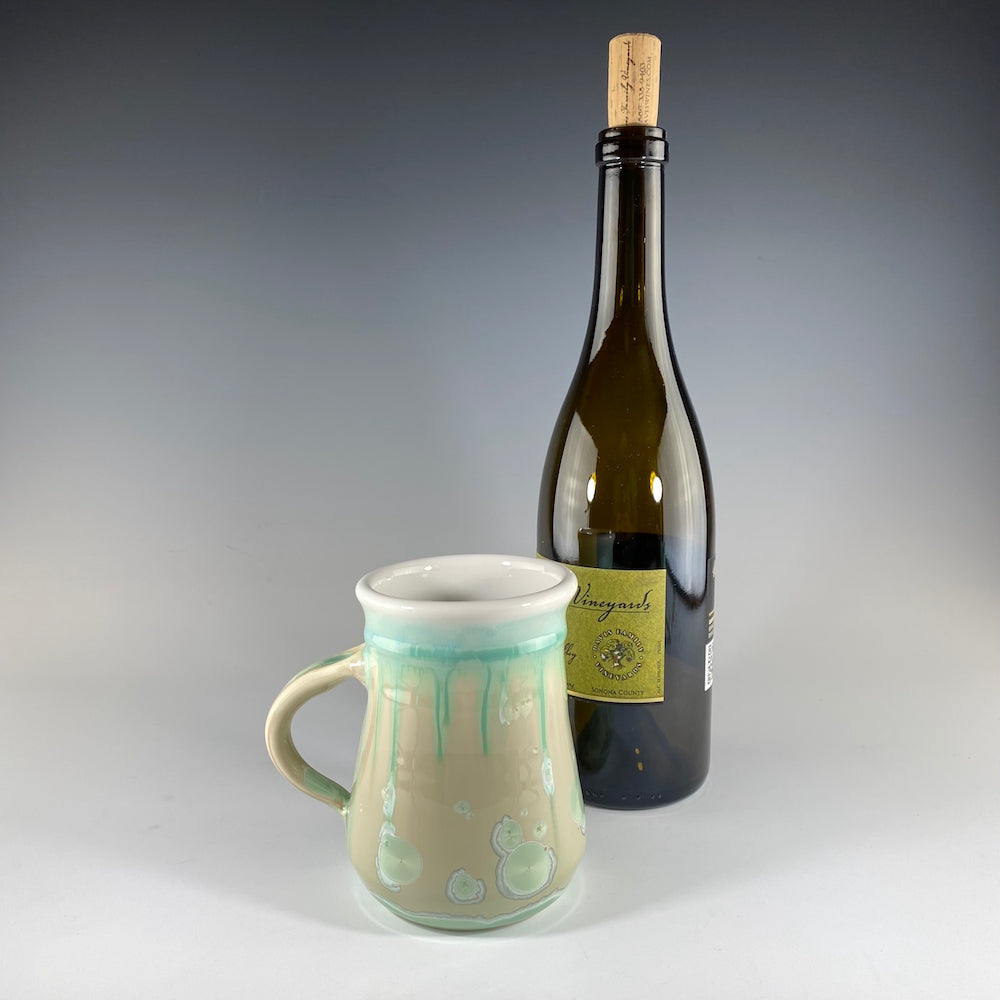Mug in Ivory White and Green Glaze - Heart of the Home PA